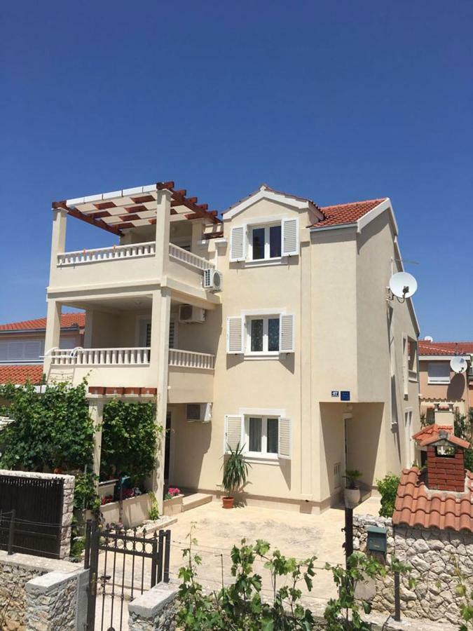 Apartment Vucica 세비드 외부 사진